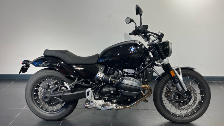 BMW R12 (24MY)